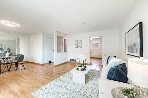 93 Hansen Road N Brampton ON L6V 3C8