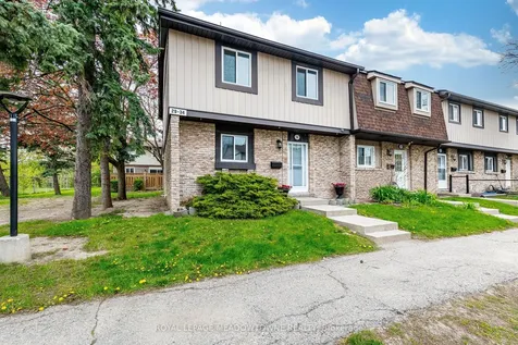 93 Hansen Road N Brampton ON L6V 3C8