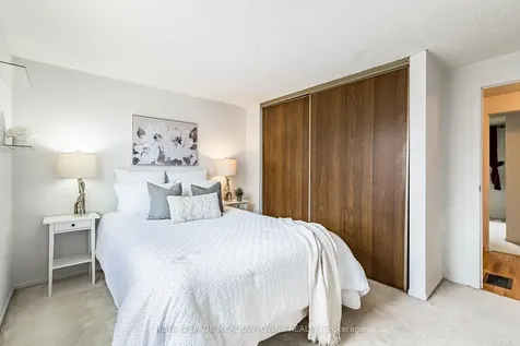 93 Hansen Road N Brampton ON L6V 3C8