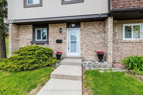 93 Hansen Road N Brampton ON L6V 3C8