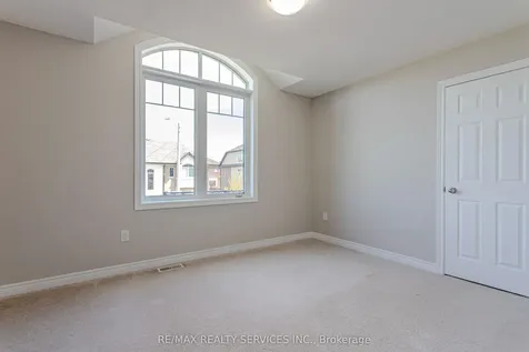3896 Tufgar Crescent Burlington ON L7M 1N7
