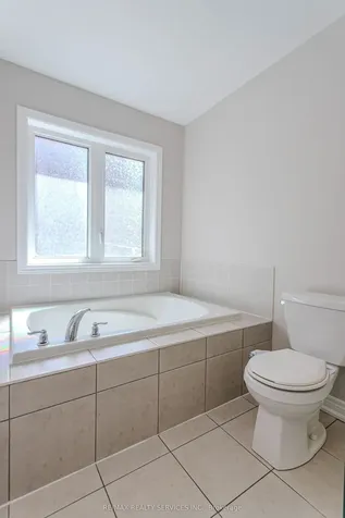 3896 Tufgar Crescent Burlington ON L7M 1N7