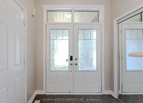 3896 Tufgar Crescent Burlington ON L7M 1N7