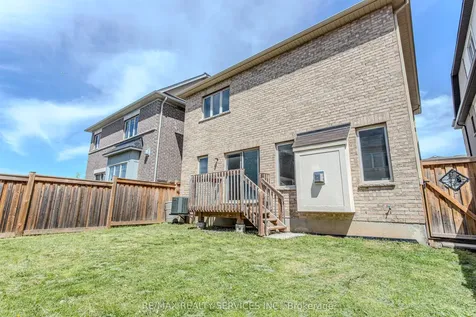 3896 Tufgar Crescent Burlington ON L7M 1N7