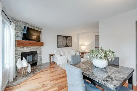 2470 Headon Forest Drive Burlington ON L7M 3X4