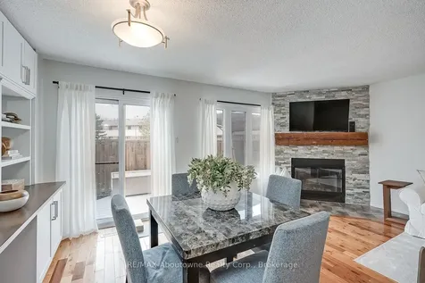 2470 Headon Forest Drive Burlington ON L7M 3X4