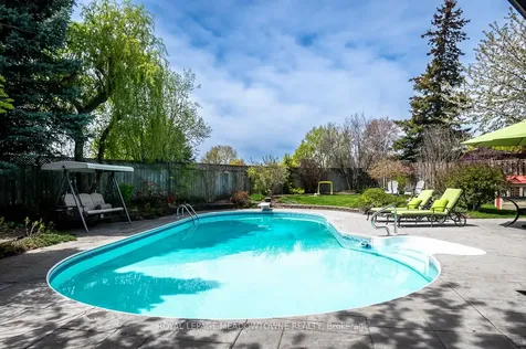 855 Maple Avenue Milton ON L9T 3N3