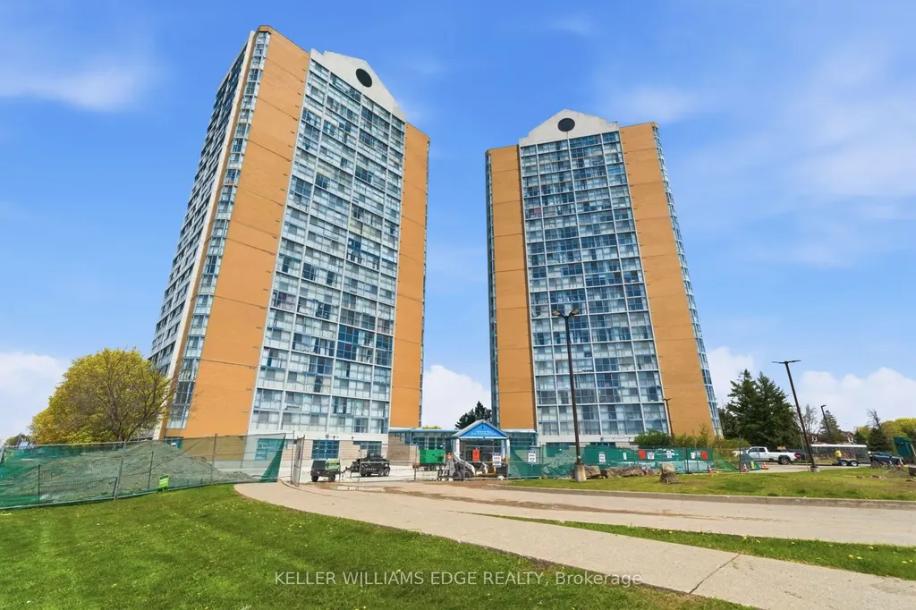 25 Trailwood Drive Mississauga ON L4Z 3K9