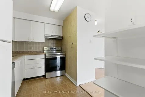 25 Trailwood Drive Mississauga ON L4Z 3K9