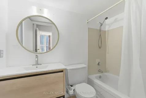 25 Trailwood Drive Mississauga ON L4Z 3K9