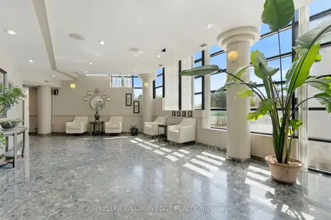 25 Trailwood Drive Mississauga ON L4Z 3K9