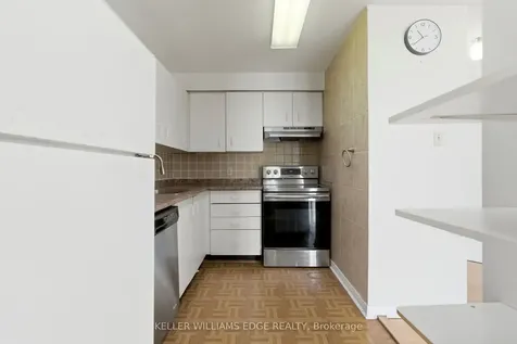 25 Trailwood Drive Mississauga ON L4Z 3K9