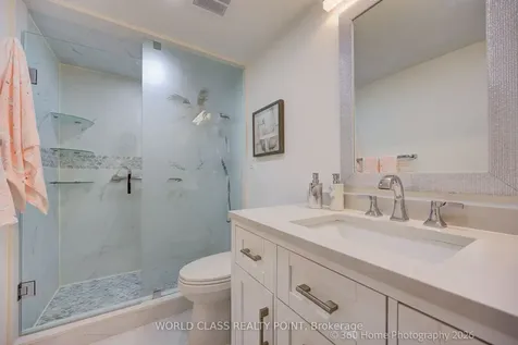 55 Kingsbridge Garden Circle Mississauga ON L5R 1Y1