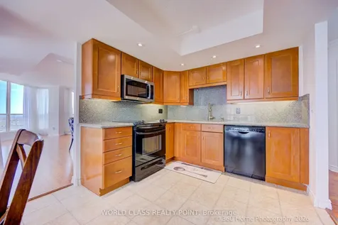 55 Kingsbridge Garden Circle Mississauga ON L5R 1Y1