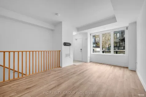 2212 Bromsgrove Road Mississauga ON L5J 0B3