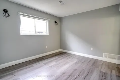 66 Kingsmere Crescent Brampton ON L6X 1Z4
