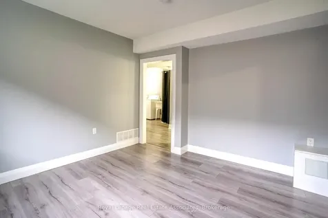 66 Kingsmere Crescent Brampton ON L6X 1Z4