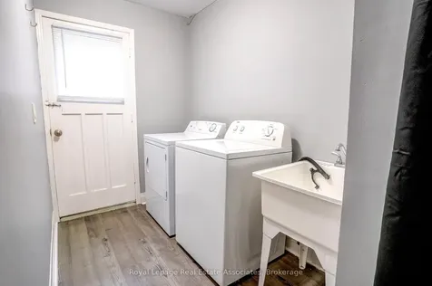 66 Kingsmere Crescent Brampton ON L6X 1Z4