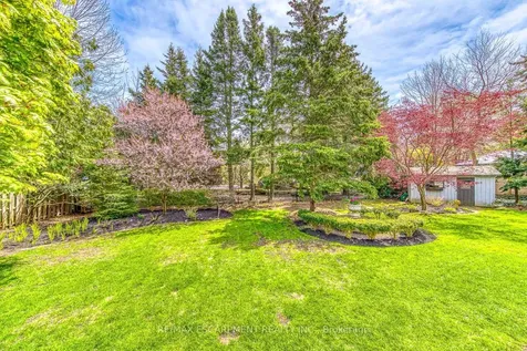 1518 Oakhill Drive Oakville ON L6J 1Y5