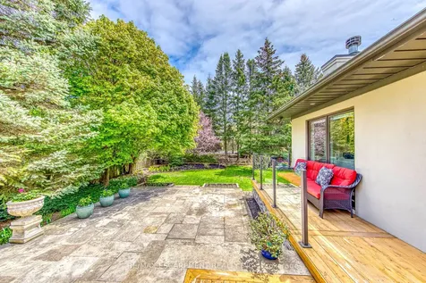 1518 Oakhill Drive Oakville ON L6J 1Y5