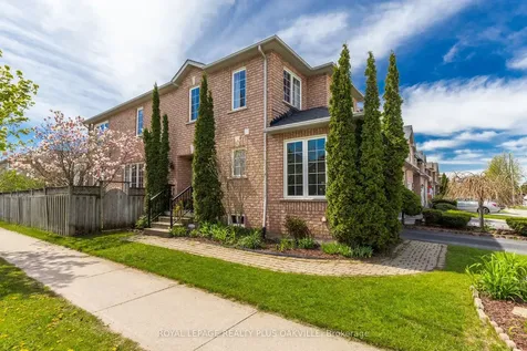 5200 Des Jardines Drive Burlington ON L7L 6R1