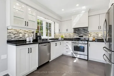 5200 Des Jardines Drive Burlington ON L7L 6R1