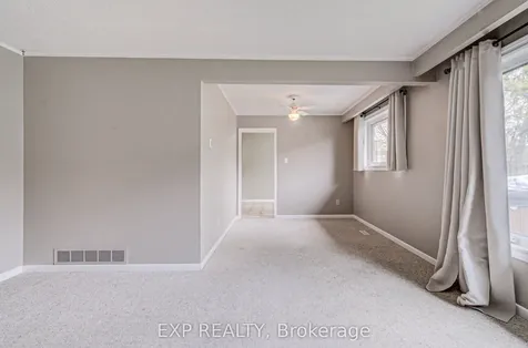 8 Sanford Crescent Brampton ON L6X 2C3