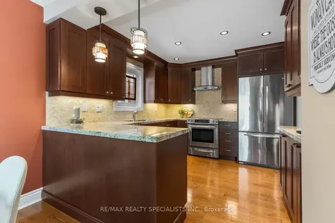 3425 Nutcracker Drive Mississauga ON L5N 6E6