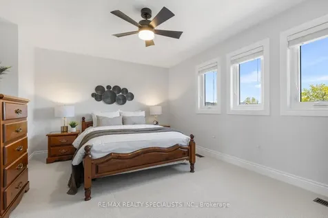 3425 Nutcracker Drive Mississauga ON L5N 6E6