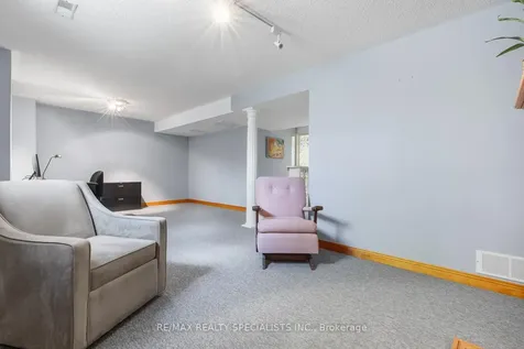 3425 Nutcracker Drive Mississauga ON L5N 6E6