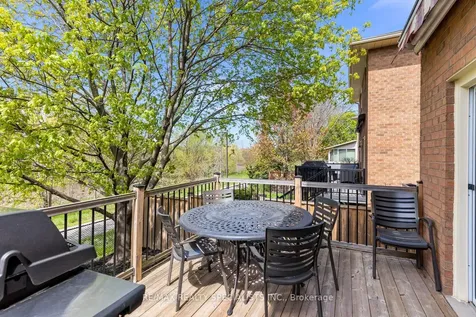 3425 Nutcracker Drive Mississauga ON L5N 6E6