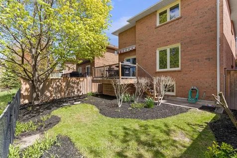 3425 Nutcracker Drive Mississauga ON L5N 6E6