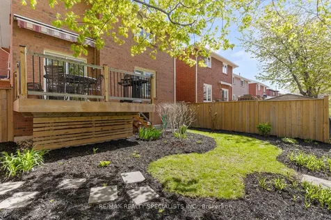 3425 Nutcracker Drive Mississauga ON L5N 6E6
