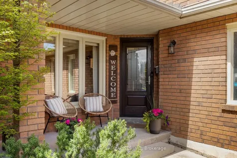 3425 Nutcracker Drive Mississauga ON L5N 6E6