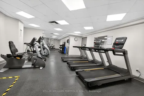 61 Heintzman Street Toronto ON M6P 5A2