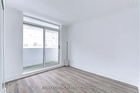 185 Legion Road N Toronto ON M8Y 0A1