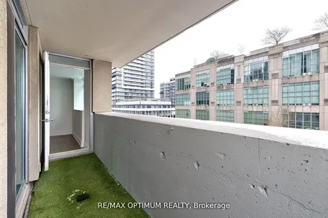 185 Legion Road N Toronto ON M8Y 0A1