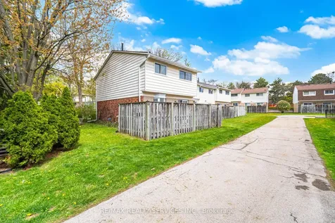 2218 Upper Middle Road Burlington ON L7P 2Z9