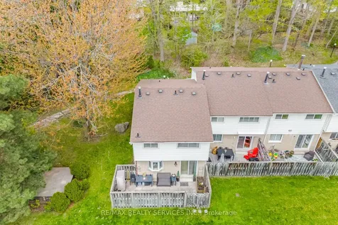 2218 Upper Middle Road Burlington ON L7P 2Z9