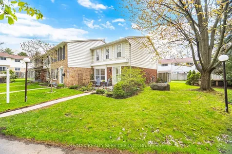 2218 Upper Middle Road Burlington ON L7P 2Z9