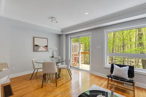 233 Duskywing Way Oakville ON L6L 0C5