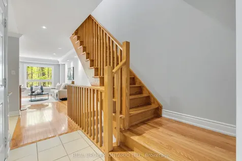 233 Duskywing Way Oakville ON L6L 0C5
