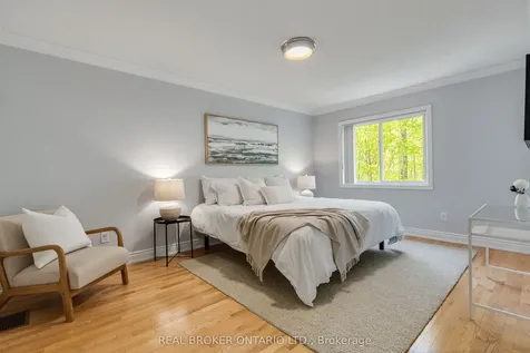 233 Duskywing Way Oakville ON L6L 0C5