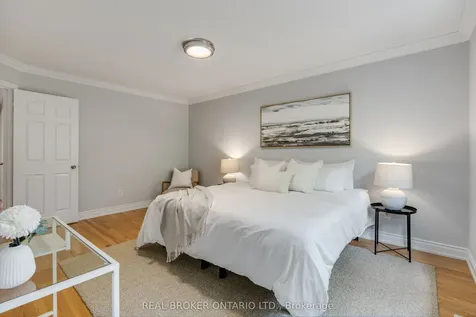 233 Duskywing Way Oakville ON L6L 0C5