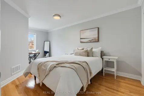 233 Duskywing Way Oakville ON L6L 0C5