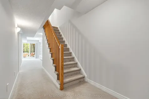 233 Duskywing Way Oakville ON L6L 0C5