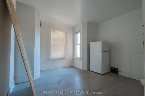 2 David Street Brampton ON L6X 1J1