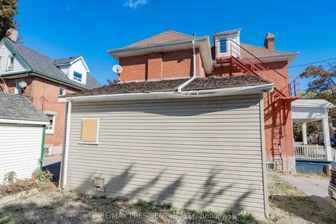 2 David Street Brampton ON L6X 1J1