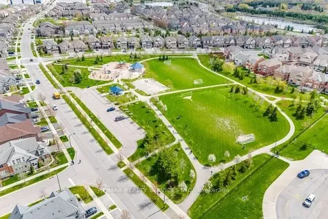 8 Kearny Avenue Caledon ON L7C 3N9