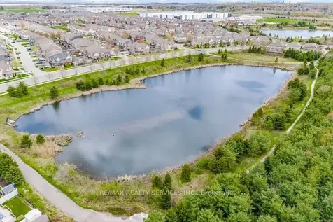 8 Kearny Avenue Caledon ON L7C 3N9